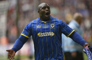 Adebayo Akinfenwa, The Beast, verdens stærkeste fodboldspiller.