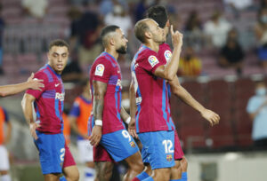 FC Barcelona Xavi Martin Braithwaite