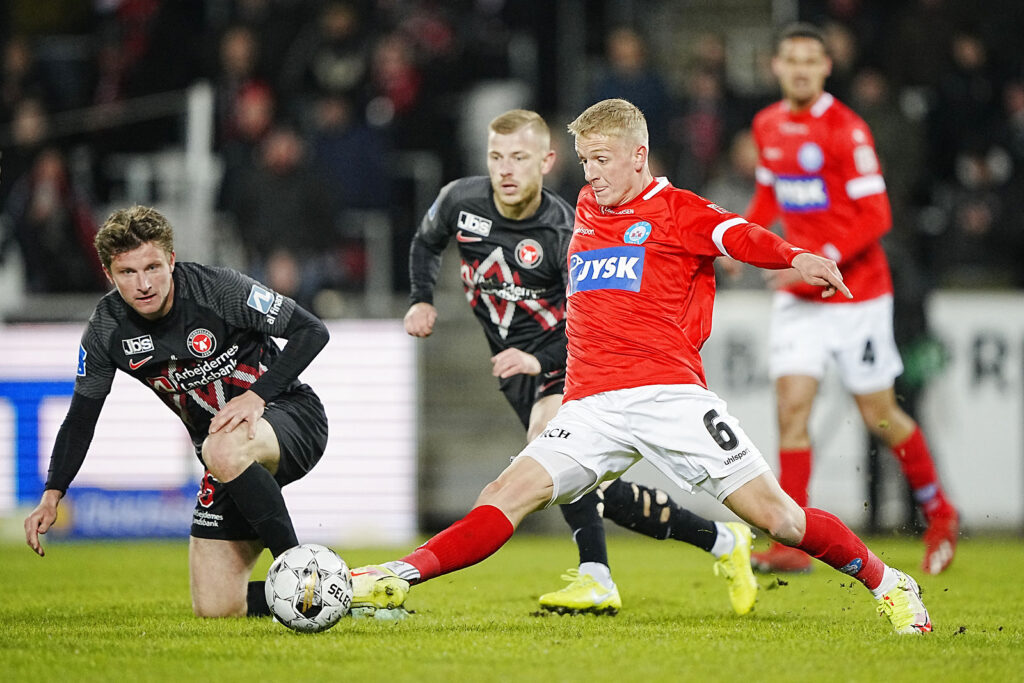 Silkeborg stikker til FCM