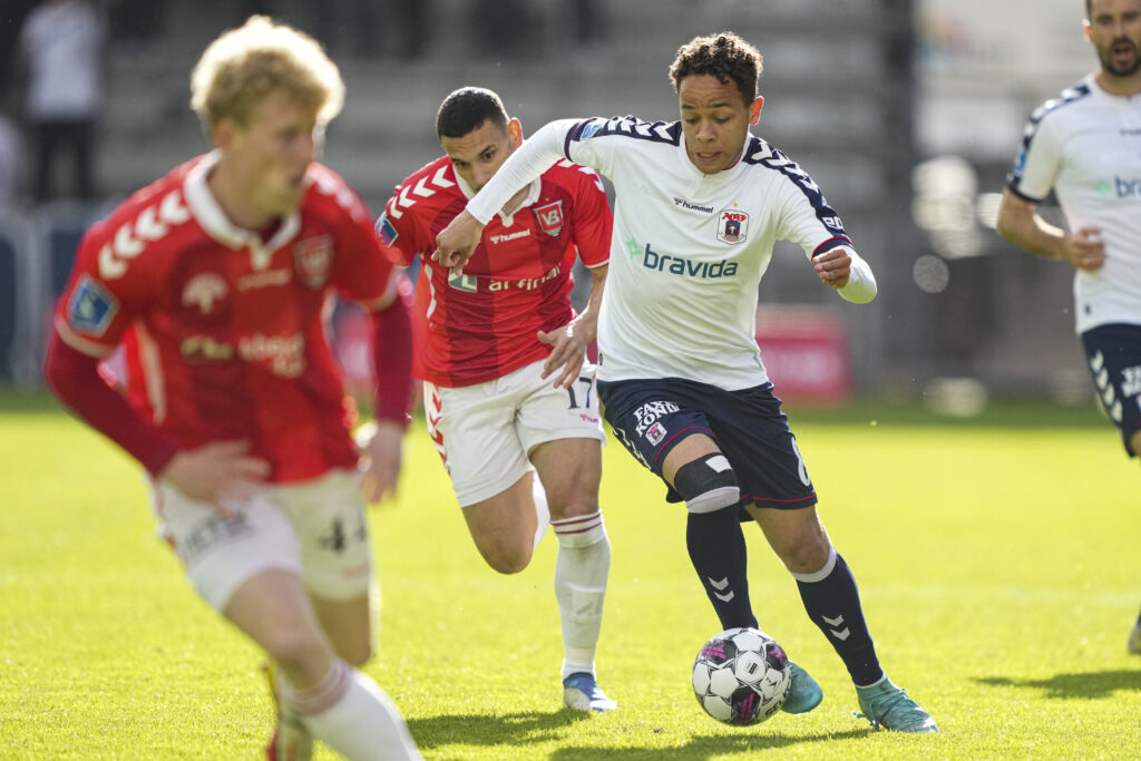 Mikael Anderson AGF Superliga Nedrykning