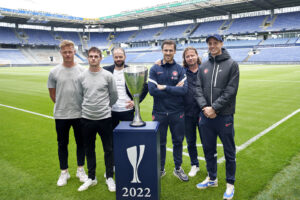 FC Midtjylland og OB stiller op således