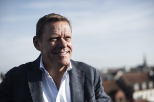 Frank Arnesen er i bedring, men er fortsat ikke klar til at arbejde i Feyenoord