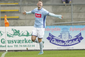 Emil Berggreen fortsætter i SønderjyskE