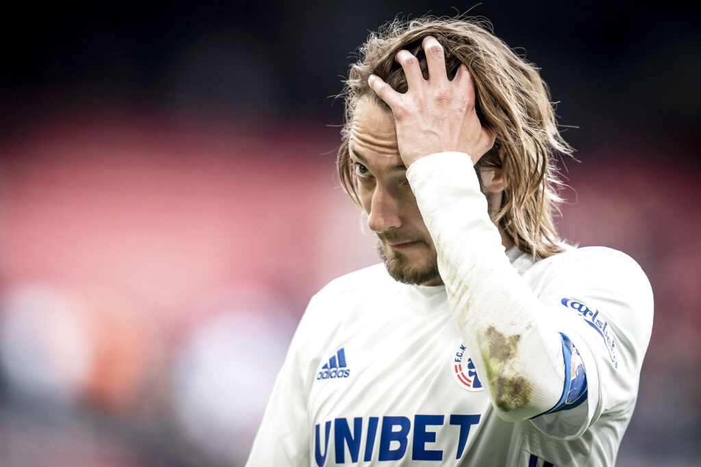 Rasmus Falk måtte melde afbud til landsholdet, da han skulle giftes.