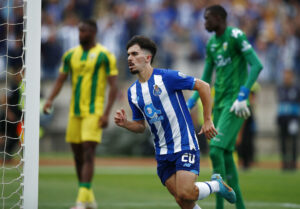 Porto, PSG, Vitinha, transfer, Fabrizio Romano.