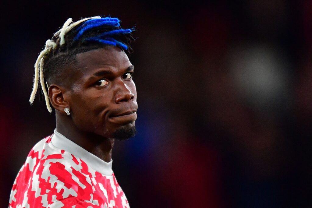 Paul Pogba er ikke tilfreds med Manchester Uniteds håndtering