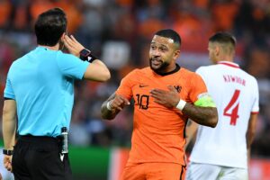 FC Barcelona har sat Memphis Depay til salg