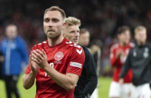 Christian Eriksen vælger nu mellem to klubber - Brentford og Manchester United