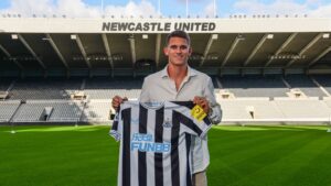 Sven Botman skifter til Newcastle United