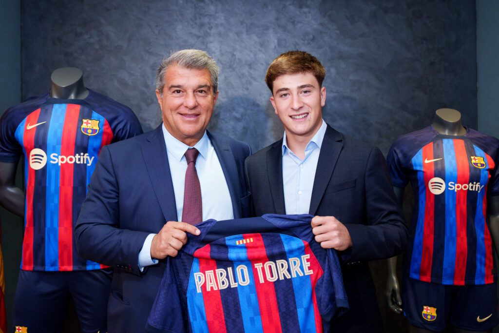 Pablo Torre, Barca ny spiller, hvem er pablo torre?