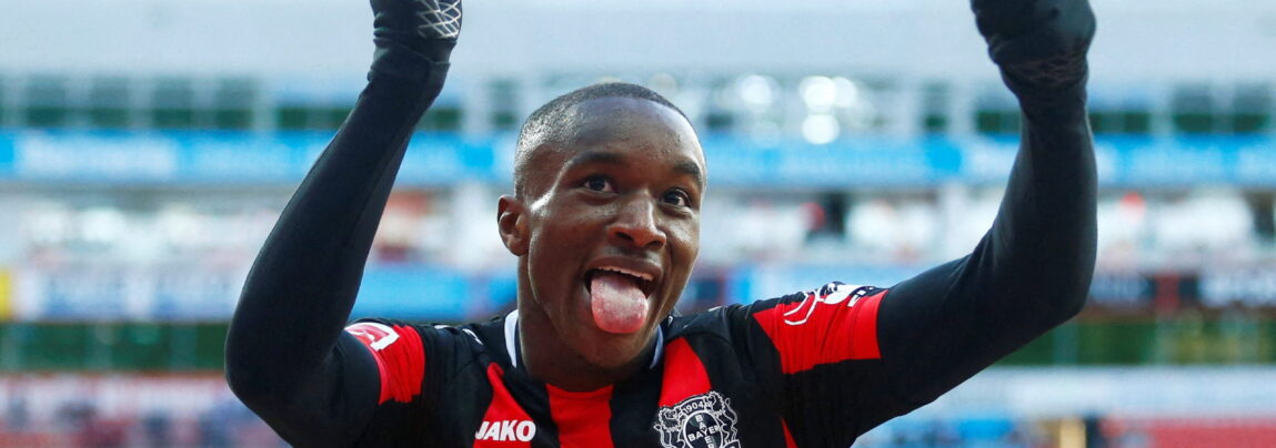 Newcastle Moussa Diaby Hugo Ekitike