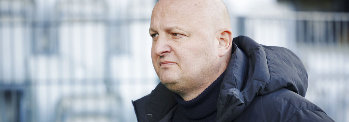 F.C. Københavns sportsdirektør Peter Christiansen afviser at have budt 30 millioner kroner for Nicolai Vallys