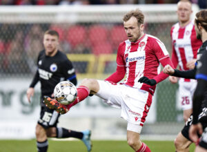 Iver Fossum er ved at skifte væk fra AaB