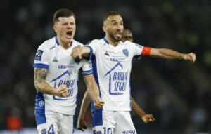 Nottingham Forest forstærker forsvaret