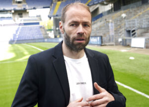 Andreas Alm forholder sig neutralt til transfervinduet