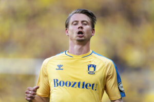 Brøndby IF, Brøndby, Brøndby-Lyngby, Superligaen.