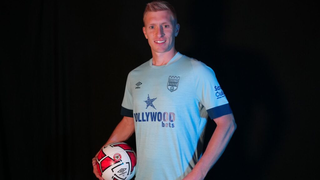 Ben Mee