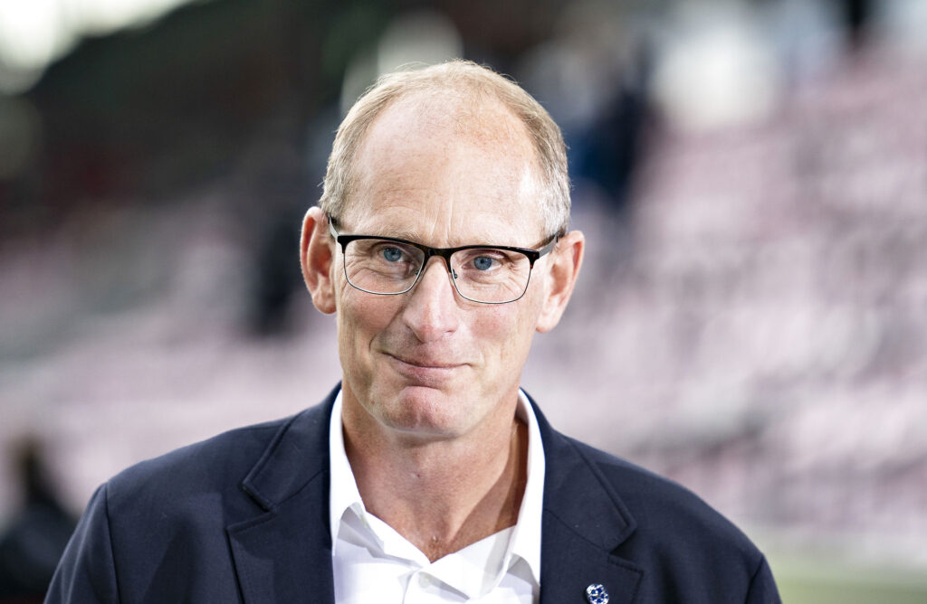 Svend Graversen vil tage sig godt tid om at finde FC Midtjyllands næste cheftræner
