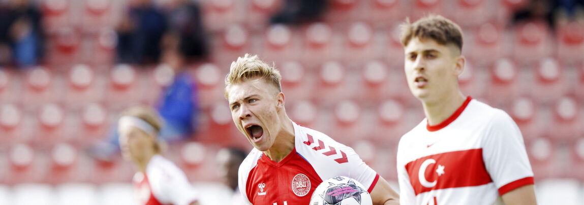 Rasmus Højlund får stor ros for sit spil i den østrigske Bundesliga