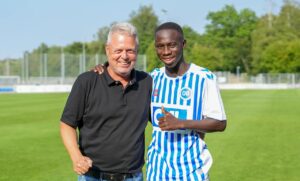 Yankuba Minteh skifter til OB