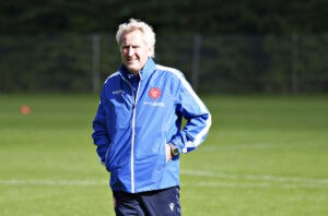 Erik Hamrén har udtaget sin første AaB-trup efter comebacket