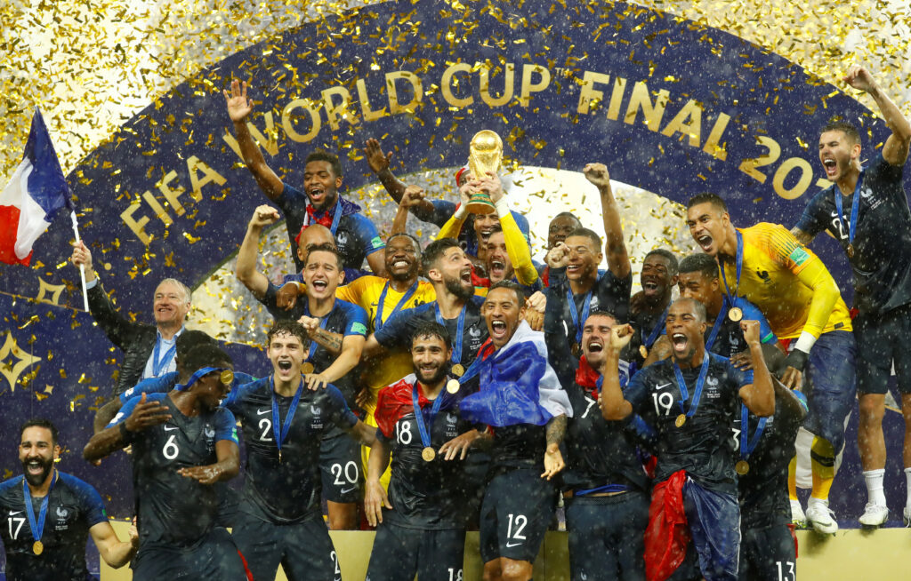 Hvem vinder VM 2022 i Qatar? Hvem er favoritter til at vinde VM 2022? Brasilien, Argentina, Frankrig og mange flere.