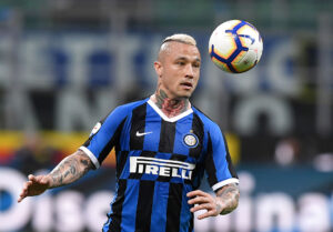 radja Nainggolan er blevet suspenderet fra førsteholdstruppen i Antwerp.