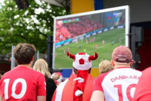 Danske kommuner dropper fan-arrangementer under VM 2022 i Qatar.