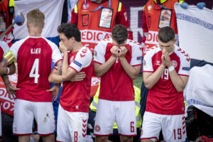 Efter Christian Eriksens hjertestop i Parken ved EM-slutrunden i 2021 betalte UEFA Inter 22 millioner kroner i kompensation.