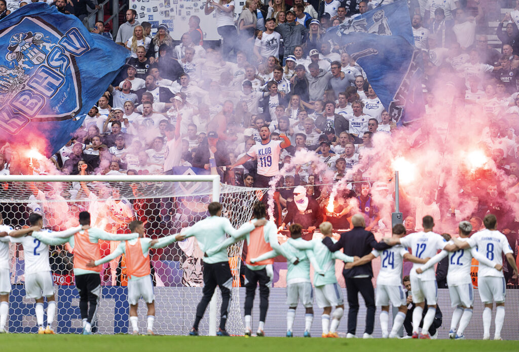 F.C. København kan ende med at spille uden fans mod Borussia Dortmund i Champions League, hvis der sker optøjer mellem Brøndby og FCK i søndagens derby.