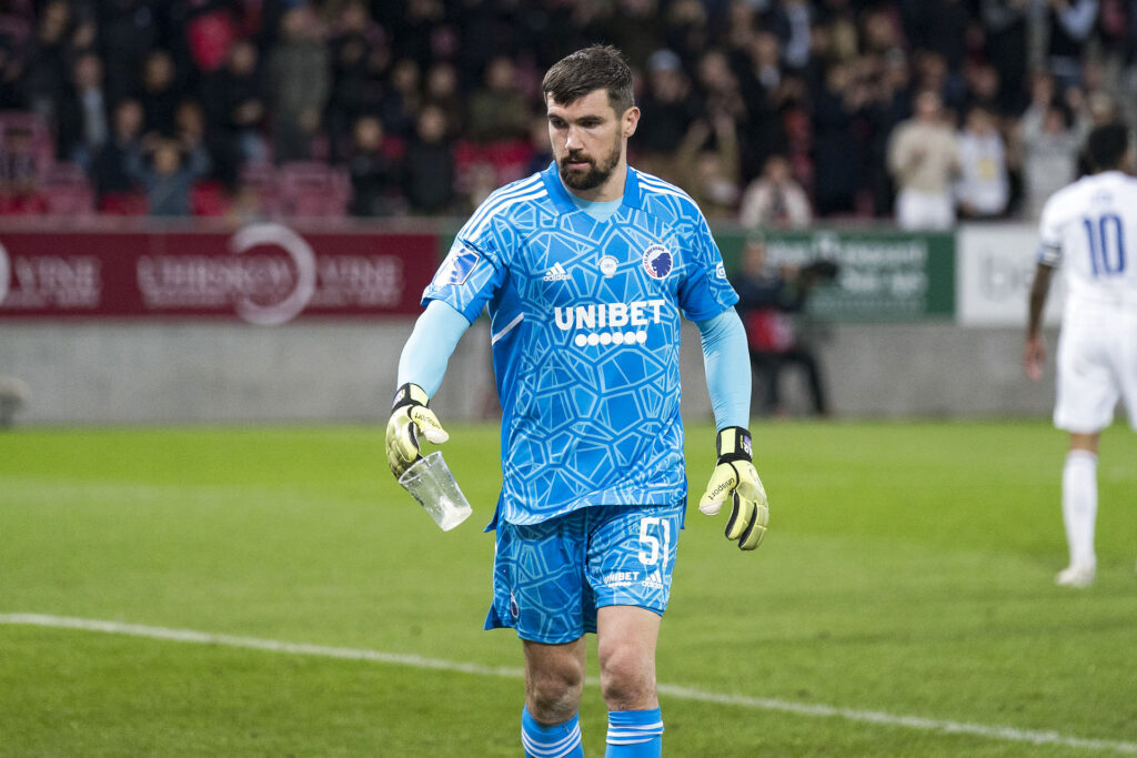 Matt Ryan har siddet på bænket siden Kamil Grabara fik comeback for Superliga-holdet F.C. København.