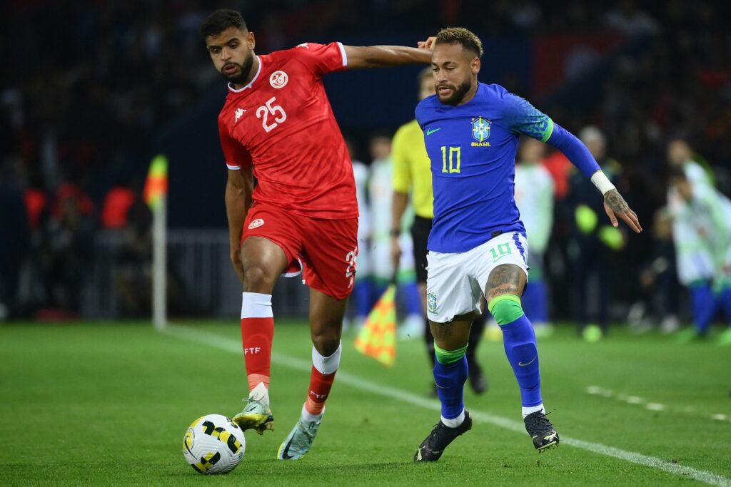 Brøndbys Anis Ben Slimane og OBs Issam Jebali er nogle af de spillere, Danmark står over for, når de møder undertippede Tunesien ved VM 2022 i Qatar. Se Tunesien VM trup her.