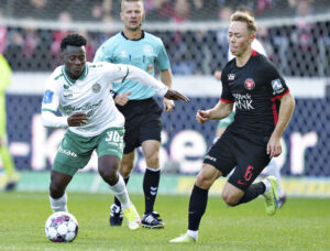 Joel Andersson i aktion for FC MIdtjylland