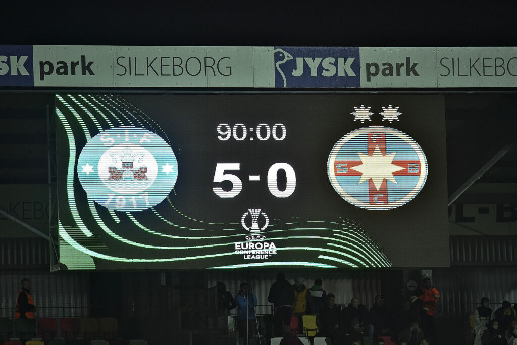 Silkeborg IF slog senest FCSB med 5-0. Nu høster de rosende ord fra modstandenes træner.