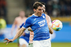 Robert Skov er igen blevet skadet. Det blev han i kampen mellem Hoffenheim og Werder Bremen.