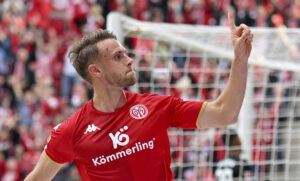 Marcus Ingvartsen scorede tirsdag aften for tredje kamp i streg, da han var med til at sende Mainz videre i DFB Pokal.