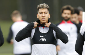 Roberto Firmino i træning for Liverpool.