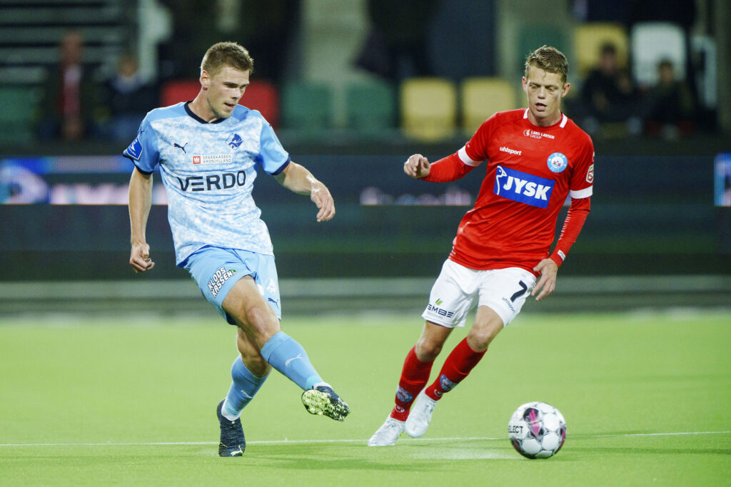 Kasper Kusk i aktion for Silkeborg IF i Superligaen mod Randers FC