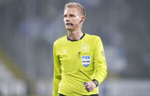 Jørgen Daubjerg Burchardt dømte kampen mellem OB og Lyngby.