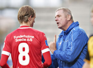 Kent Nielsen giver instrukser