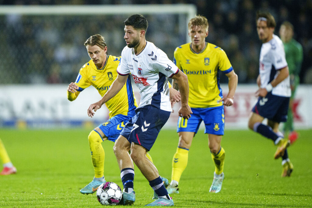 Kevin Yakob sætter ord på forskellen mellem svensk og dansk fodbold