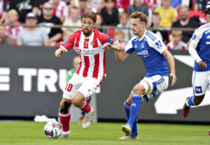 AaB har anfører Lucas Andersen tilbage i truppen, men Erik Hamrén må se bort fra adskillige skadede spillere.