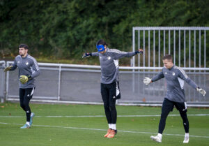 F.C. København vil til januar ikke længere råde over sine tre nuværende målmænd. Mathew Ryan skal væk forklarer hans agent.