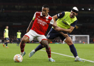 Hårde dueller i Europa League-kampen mellem Arsenal og FC Zürich.