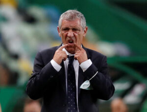 Portugals landstræner, Fernando Santos, mener ikke, at Cristiano Ronaldos kontroversielle interview påvirker Portugals VM-trups forberedelse frem mod VM 2022 i Qatar.