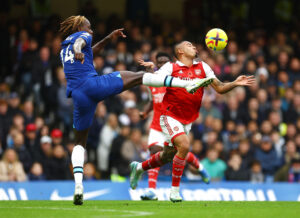 Chelsea tørner sammen med Arsenal søndag i Premier League