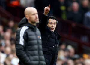 Unai Emery og Aston Villa er foran med 2-0 mod Manchester United