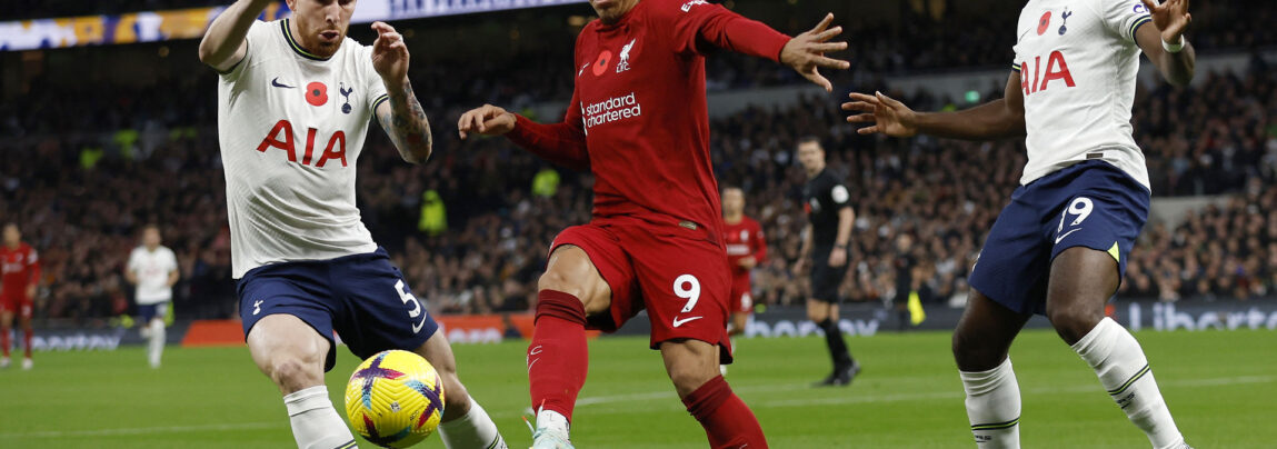 Pierre Emile-Højbjerg var i aktion i Premier League-kampen mellem Tottenham og Liverpool.