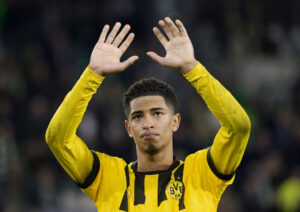 Jude Bellingham er en eftertragtet herre, men i Dortmund håber de bare, at de kan spille med åbne kort.