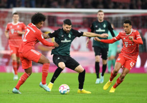 Den tidligere Brøndby-back Anthony Jung udlignede for Werder Bremen, som dog tabte stort til Bayern münchen.